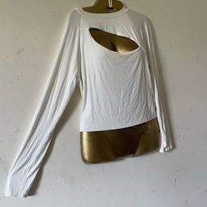 White long sleeve peep cut tee